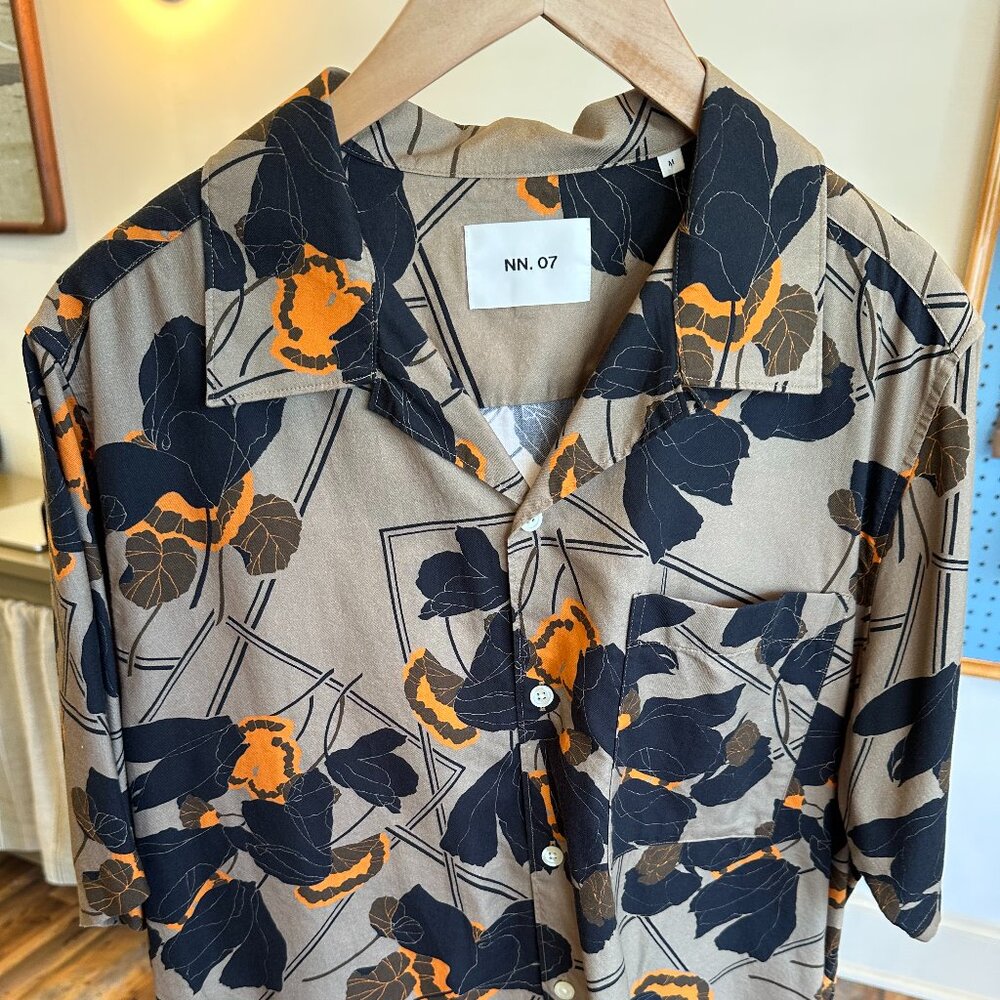 NN07 Julio SS 5656, Size M, Tan/Orange/Black